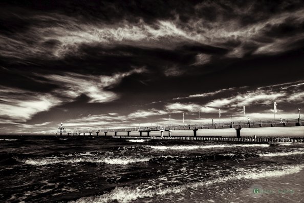 Seebrücke (Zingst) - Infrarot